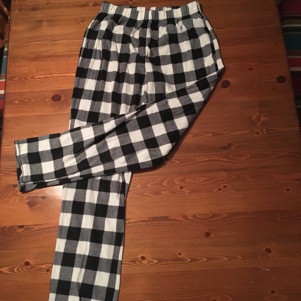Black And white fuzzy pants